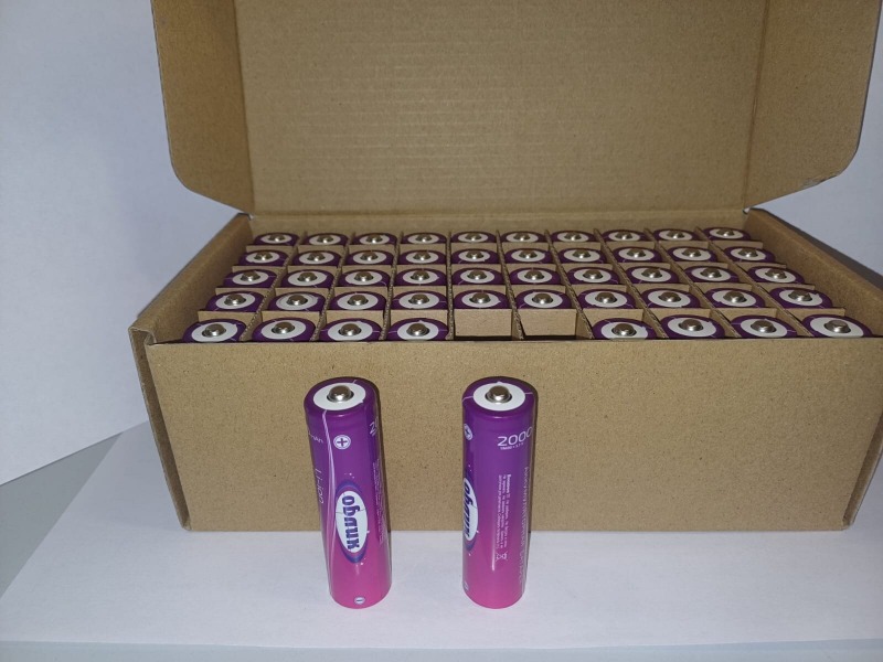 акк. Облик 18650 3,7 В 2000 mAh
